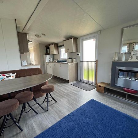 Ormesby 8, Haven Holiday Park, Caister - Four Bedroom, Sleeps 8, Pets Welcome - 2 Minutes From The Beach! 그레이트야머스 외부 사진