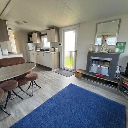 Ormesby 8, Haven Holiday Park, Caister - Four Bedroom, Sleeps 8, Pets Welcome - 2 Minutes From The Beach! 그레이트야머스 외부 사진