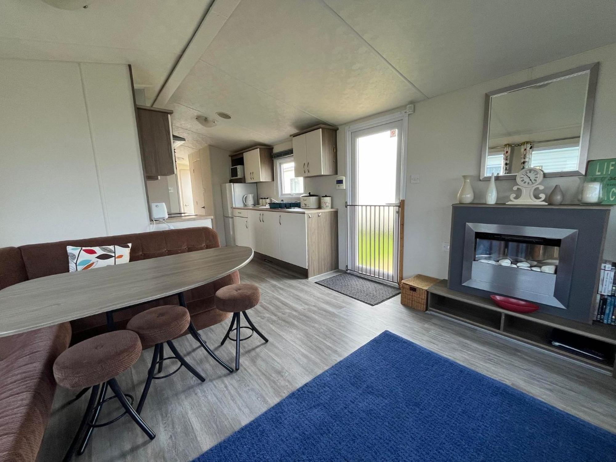 Ormesby 8, Haven Holiday Park, Caister - Four Bedroom, Sleeps 8, Pets Welcome - 2 Minutes From The Beach! 그레이트야머스 외부 사진